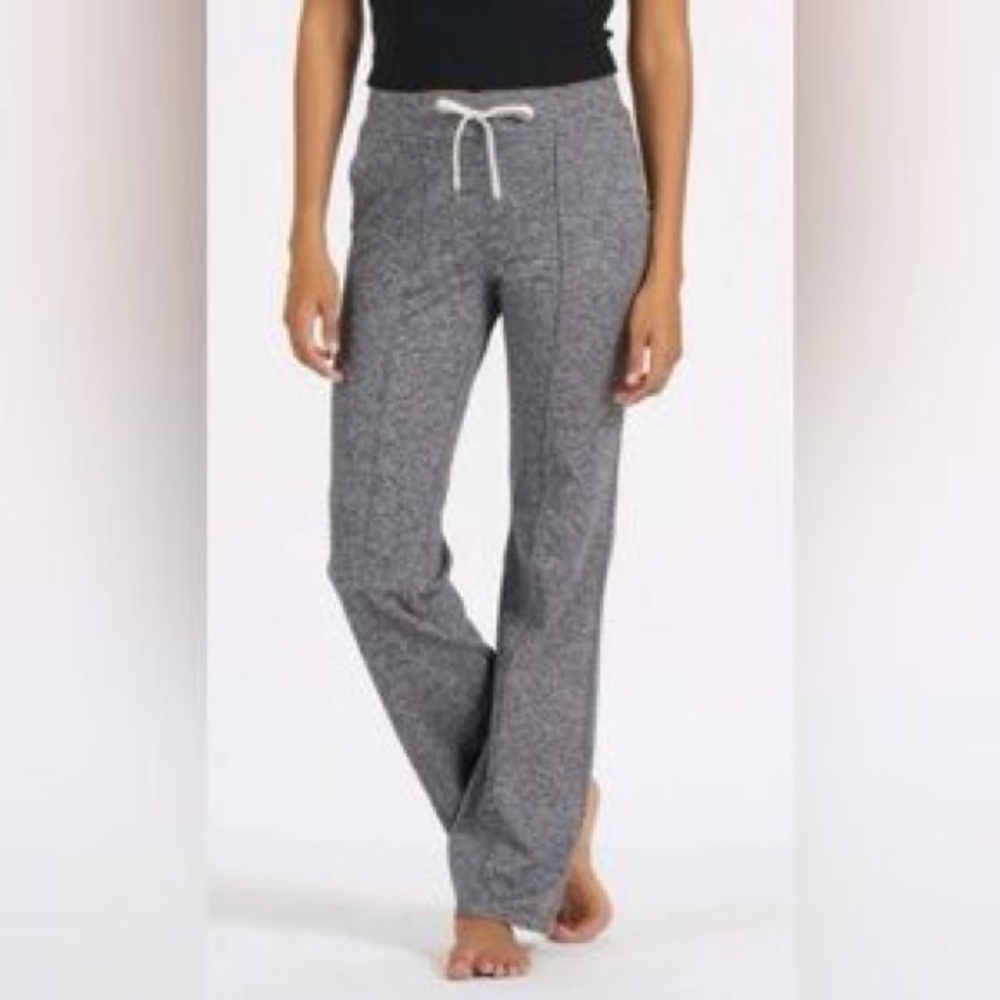 Vuori Halo Wide Leg Flare Pant Heather Gray